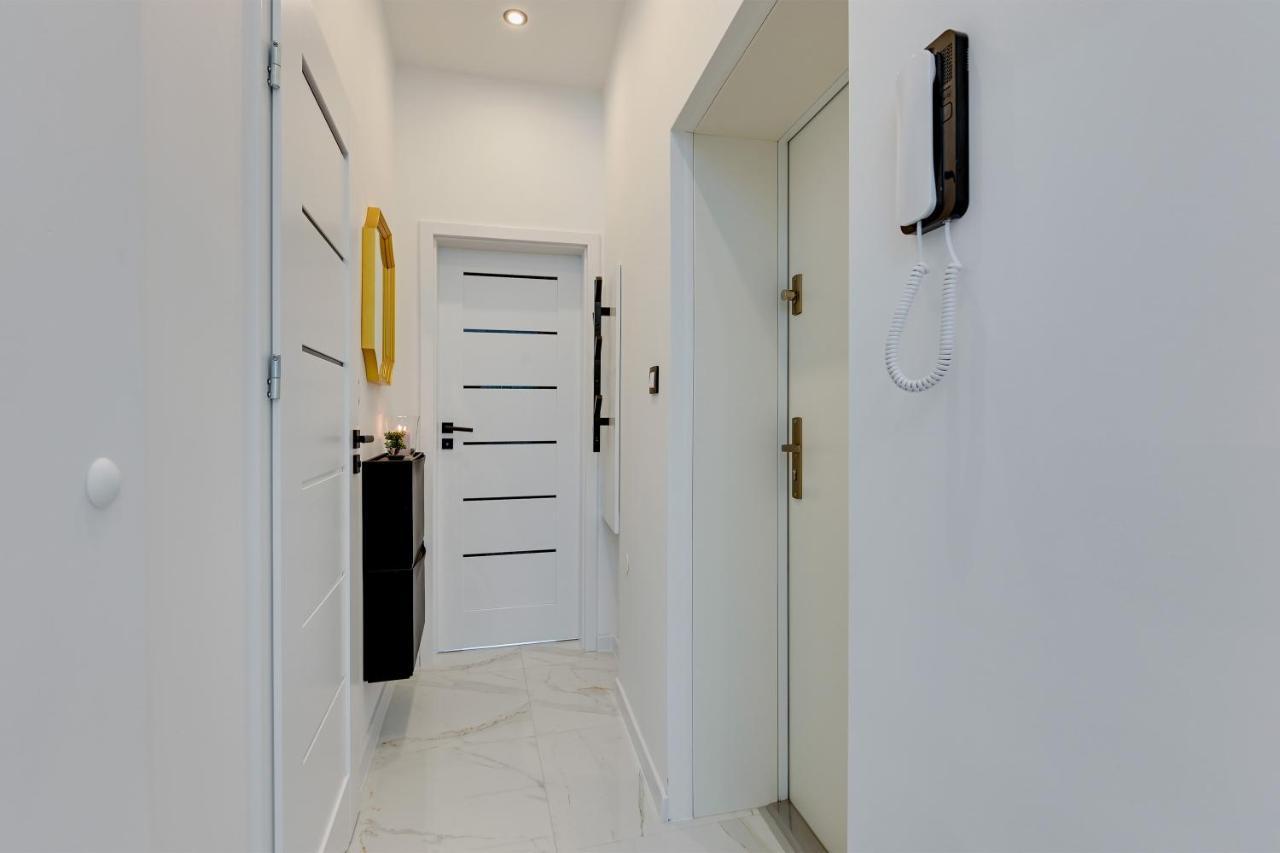 Ideal Apartments Przy Zurawiu Gdańsk Exterior foto